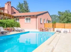 Camping 2 étoiles - Piscine - ccbgb0d