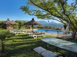 Hacienda el Mirador - Charming casa with lake and mountain view