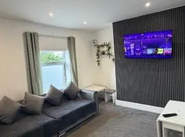 Beach & city Homestay