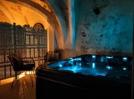 L'envoûtement Provençal, jacuzzi privatif et SPA, hotel en Orgon