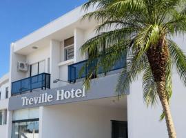 Treville Hotel, hotel di Caràzinho
