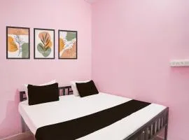 SPOT ON THE HOTEL PARADISE