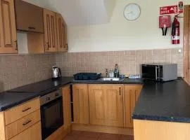 Breesy Centre Apartment