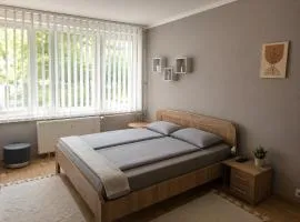 Dombó apartman