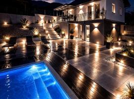 Resort PJagodic - Pool & View, khách sạn ở Cerklje na Gorenjskem