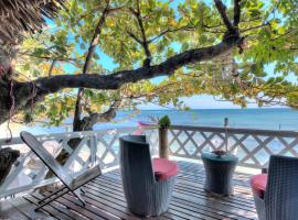 Analatsara Eco Lodge, hotel em Ile aux Nattes