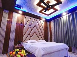 HOTEL FABULOUS KASHMIR, Dal lake, Hotel in Srinagar