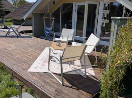 Marielyst Summer House, hotell sihtkohas Bøtø By