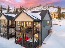 River Run Chalet 69 I Great Views I Private Hot Tub I Activity Program