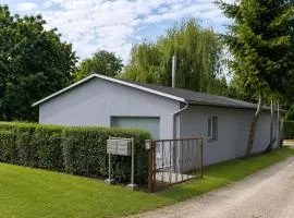 Ferienhaus nahe Berlin Bungalow im grünen Falkensee
