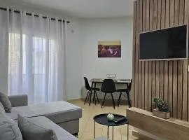 Adris Nest - Cozy Beach Apartment