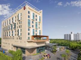 Grand Mercure Ahmedabad GIFT City - An Accor Hotels Brand、ガンディーナガルのホテル