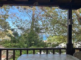 Pelion East Coast Retreat, Hotel in Khorevtón