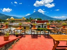 Amura Hostel - Antigua Guatemala