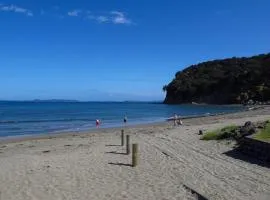 Waiwera Beach GetAway