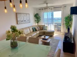Sea View urban apartment