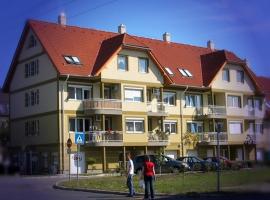 AAA-Apartment 2, hotel in Balatonfüred