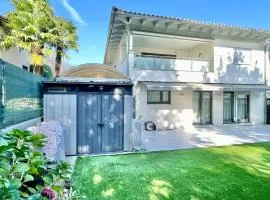 Vacanze relax in Ticino, intera casa con giardino e 2 posti auto