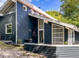 Nice Home In Glesborg With Sauna