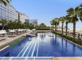 अबू धाबी में, होटल Fairmont Bab Al Bahr