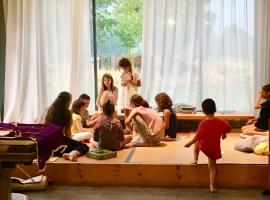 Black Stone Family Garden Lodge, hotel em Yaoqiaoyu