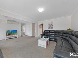 KozyGuru | Blacktown | Peaceful 3B House