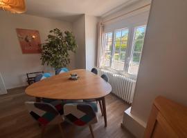 Appartement rénové pour 6 pers., proche plage, Touques - FR-1-712-65, hotell sihtkohas Touques