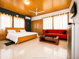 PANAASA GUEST HOUSE, hotel en Akosombo