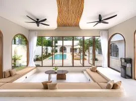 DESAULU VILLAS - Boutique Private Room Pool View
