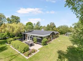 Unique Holiday Home In Quiet Surroundings, hotel i Storvorde
