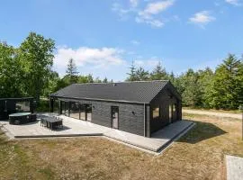 Newly Built Summer House Full Of Luxury