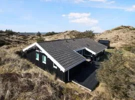 Summer House With Sea View In The Dunes