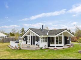 Cozy And Well-Maintained Holiday Home, Hotel in Eskebjerg