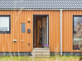 Spacious Holiday Home On Als Near Little Belt
