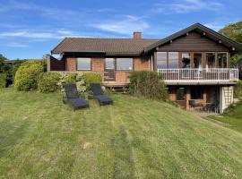Unique Nature Holiday With Panoramic Water Views, hotell sihtkohas Ølsted