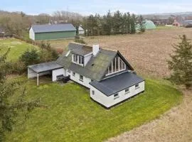 Peaceful Holiday Home With Views Of The Dunes