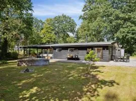 Modernised Cottage Near Woods And Beach