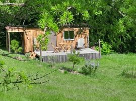 Roulotte pour amoureux de la nature, hotel i Bugarach