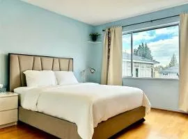 Quiet Cozy Room Near YVR Airport in Vancouver West