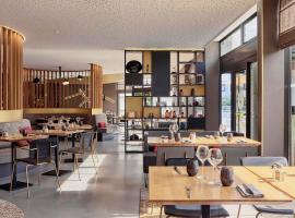 Novotel Marne La Vallée Collégien, hotel u gradu 'Collégien'