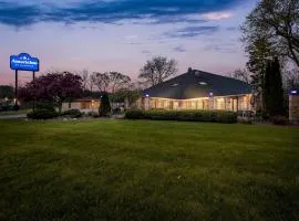 AmericInn by Wyndham Delafield-Milwaukee