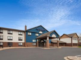 AmericInn by Wyndham Appleton North Little Chute, хотел в Епълтън