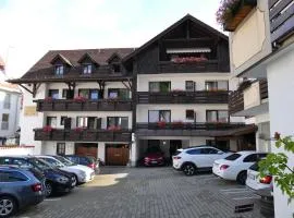 Altstadthotel "Zum Hechten"