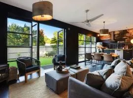 Glenbrook Guest House