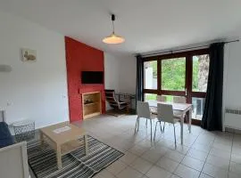 Gîte au bord du lac - Terrasse & calme - 4 pers