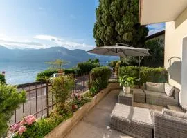 Lakefront Apartment Di Lago Terrace by GardaDoma