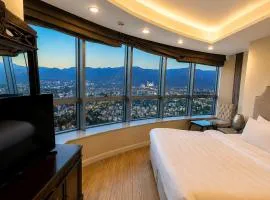 3 BHK Luxury in Centaurus