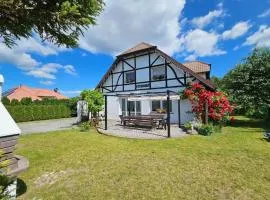 Large, comfortable holiday home near the lake