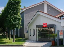 ibis Cergy Pontoise Le Port, hotel en Cergy