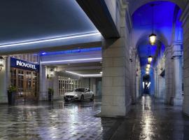 टोरंटो में, होटल The Novotel Toronto Centre